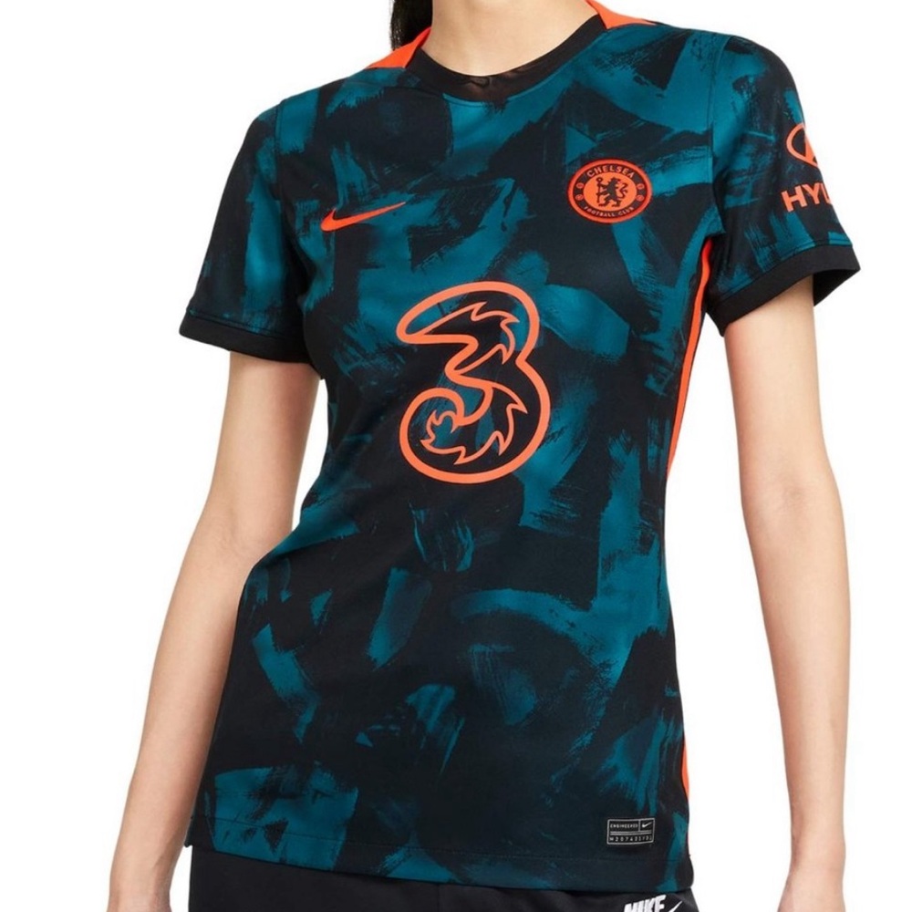 Nike 2021-22 Womens Chelsea Third Jersey
